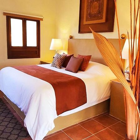 Casa Embrujo Tzintzuntzan Hotel Bagian luar foto